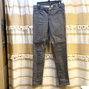 H&M Black and White Stripped Pants